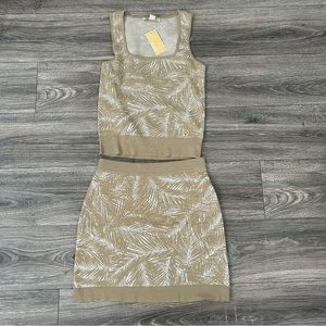 NWT Michael Kors Size S Tan White Tank Top and Skirt Knitted Set